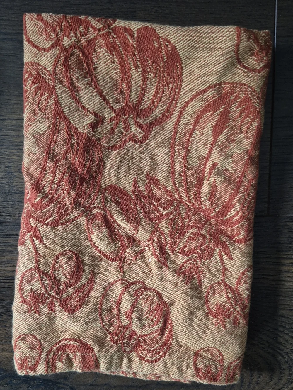Crate and Barrel Set Of 6 Napkins,  Orange Pumpkins Cloth,  Nice Condition